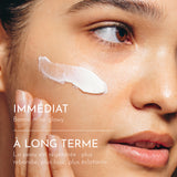 la peau est régénérée à long terme: plus rebondie, plus lisse, plus éclatante.