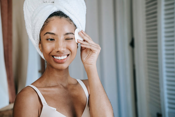 7 raisons pour lesquelles votre peau est inconfortable après le nettoyage